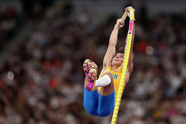 Неймовірний Арман Дюплантіс встановив світовий рекорд на ЧС – 6.30 м