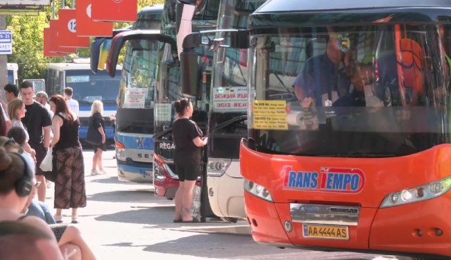 Після дозволу молоді чоловіки з Рівного за кордон не тікають