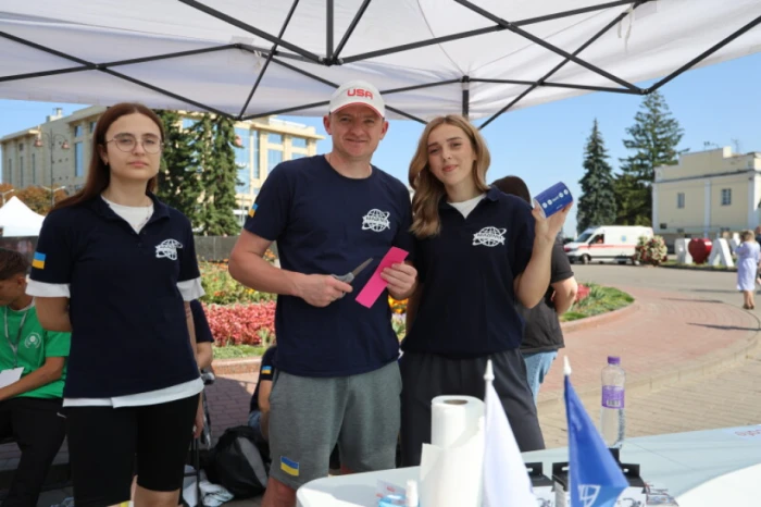 Робототехніка, дрони та досліди: у Луцьку – XІ Наукові пікніки. ФОТО