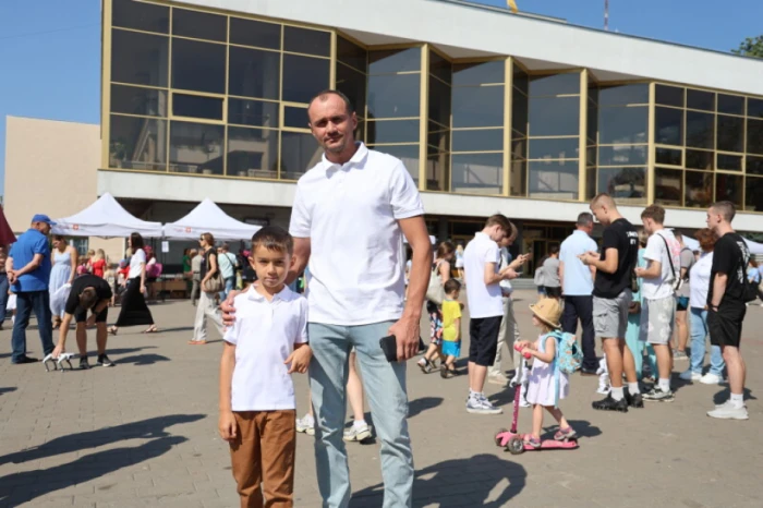 Робототехніка, дрони та досліди: у Луцьку – XІ Наукові пікніки. ФОТО