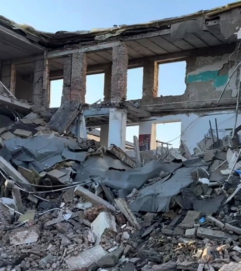 Росіяни розбомбили вщент швейну фабрику власника Рівненського льонокомбінату