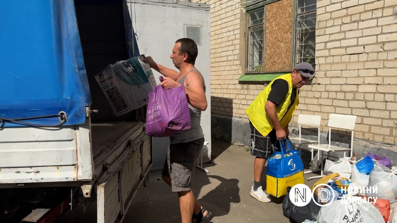 Що відбувається у Херсоні: Атаки на Острів, евакуація та контрасти життя під вогнем росіян