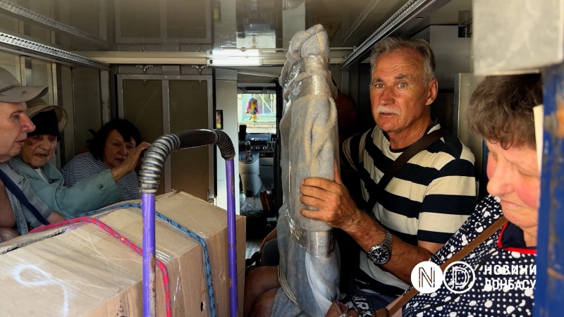 Що відбувається у Херсоні: Атаки на Острів, евакуація та контрасти життя під вогнем росіян