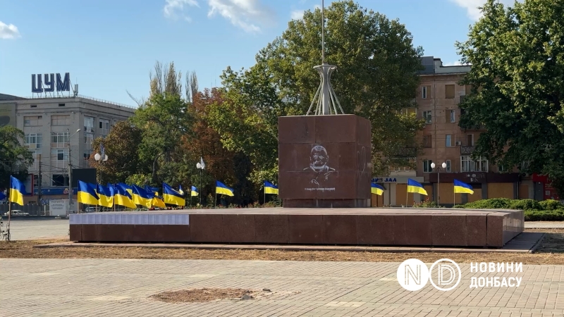 Що відбувається у Херсоні: Атаки на Острів, евакуація та контрасти життя під вогнем росіян