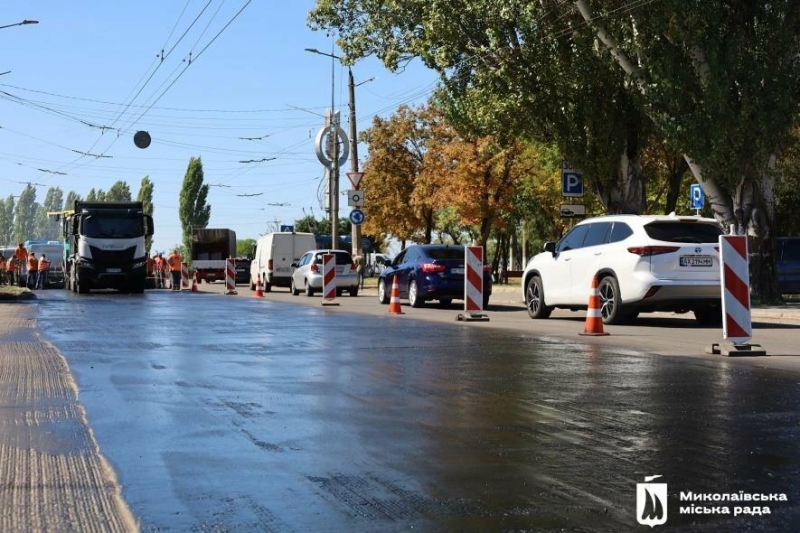 У Тернівці ремонтують головну магістраль: організовано реверсний рух, - ФОТО