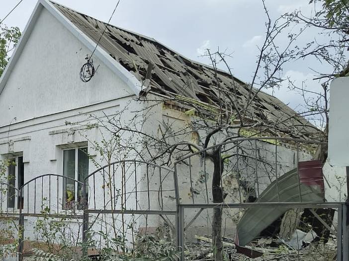 Вдень фашисти атакували Межівську громаду і Нікопольщину, пошкодили майно