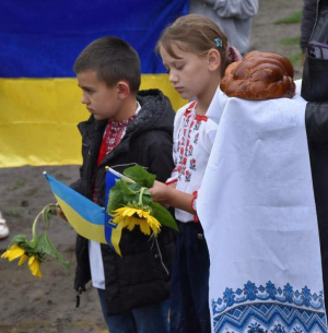 З півторарічного російського полону повернувся у рідне село воїн з Рівненщини