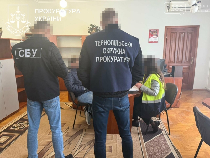 Масові підозри депутатам на Тернопільщині: що відбувається (ФОТО)