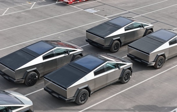 Tesla відкликає понад 63 тисячі Cybertruck Tesla відкликає понад 63 тисячі Cybertruck
