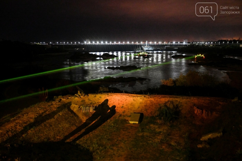 У Запоріжжі на Хортиці презентували світлову арт-інсталяцію «Хроніки Сили»