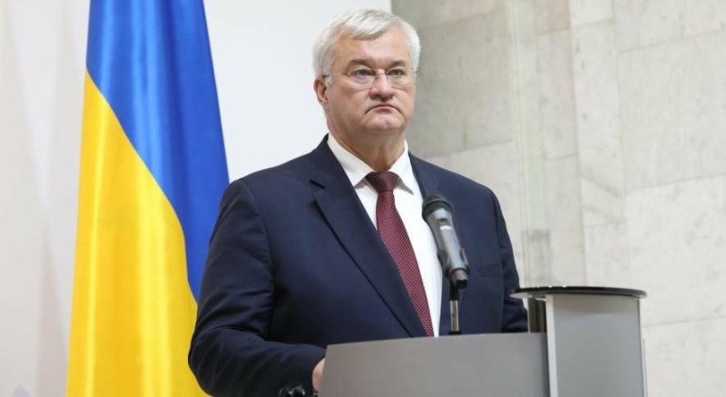 Сибіга відповів на хамський випад Сійярто в бік Зеленського