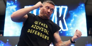 Усику пропонують провести бій на голих кулаках
