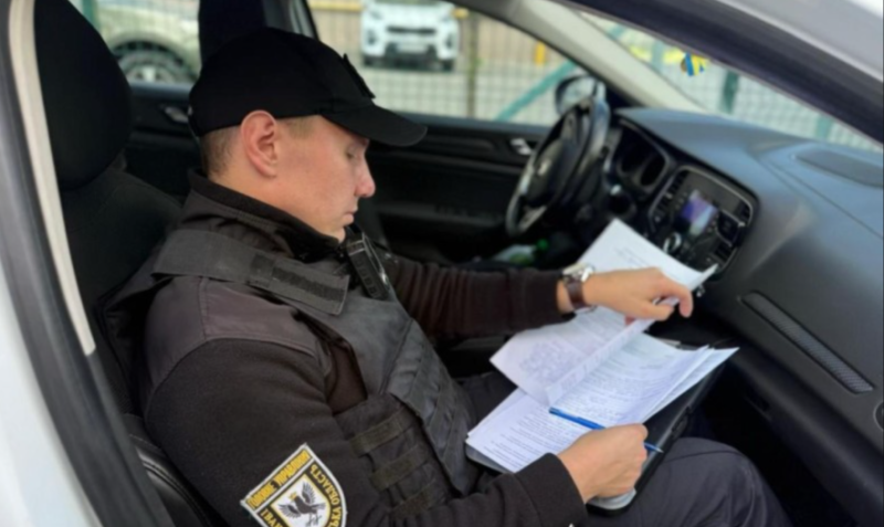 Ніч і постріли: 19-річний франківець "розважався" зі стартовим пістолетом