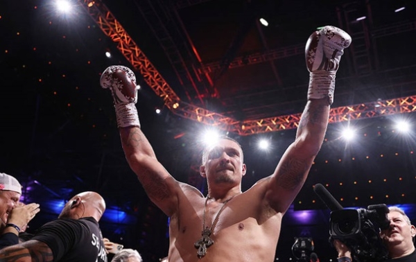 Представник Усика поділився планами чемпіона на майбутнє