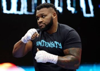 Відмова Чісори від бою змусила Міллера дивуватися: чому 50-й бій не з ним?