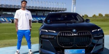 Які автомобілі BMW обрали гравці ФК “Реал Мадрид” у 2025 році
