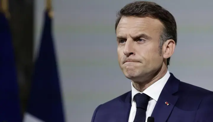 Макрон: Якщо Росія відмовлятиметься від переговорів, то повинна буде заплатити за це