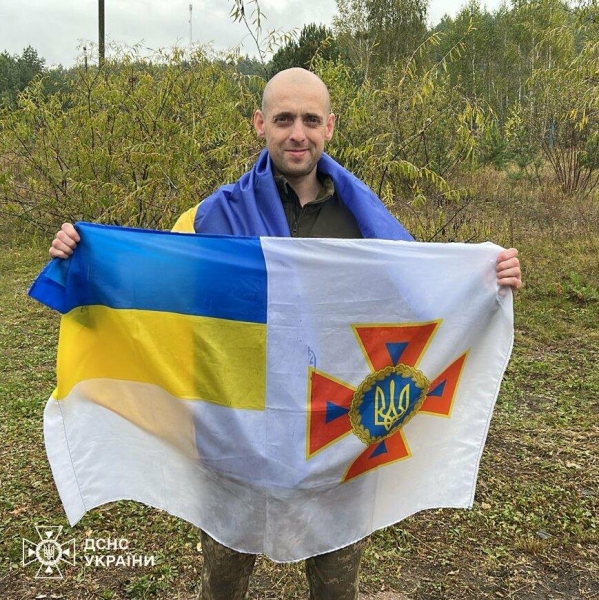 З полону повернувся додому рятувальник, якого росіяни викрали під час захоплення Мелітополя