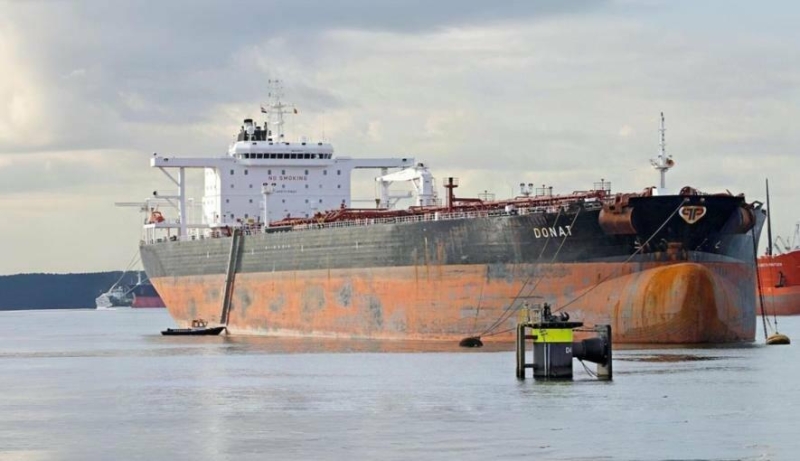 Розвідка оприлюднила нові дані перевізників викраденого українського зерна та підсанкційної нафти