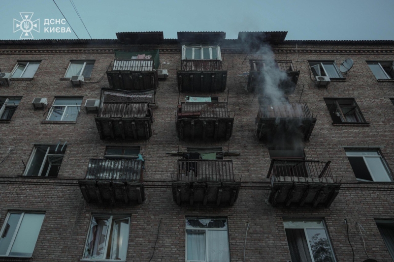 Комбінована атака на Київ: загинуло двоє людей, 30 постраждали (фото)