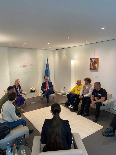 Українська делегація разом із Єсипенком обговорила з європейськими чиновниками захист прав українських політв'язнів у РФ та Криму