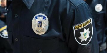 З двох районів Запорізької області поліція евакуювала чотирьох людей