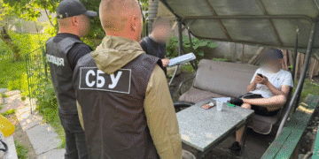 “За 14 000 доларів”: 37-річний тернополянин обіцяв військовозобов’язаному “допомогу” в перетині державного кордону