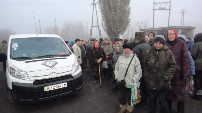 &laquo;Деяких рятували вже тричі&raquo;: Як волонтер Євген Ткачов вивозить людей з пекла війни