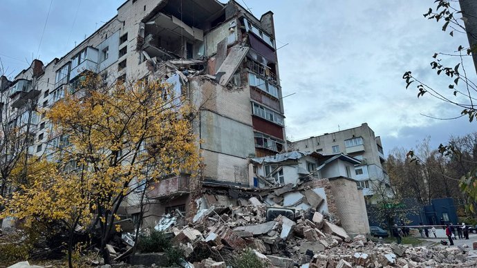 Шокуючий вибух в будинку на вулиці Тернопільській: в поліції розглядають різні версії (ФОТО)