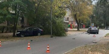 У центрі Запоріжжя тимчасово обмежили рух через ДТП: оприлюднено схему об’їзду