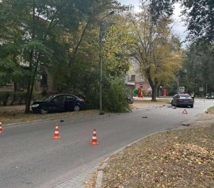 У центрі Запоріжжя тимчасово обмежили рух через ДТП: оприлюднено схему об’їзду