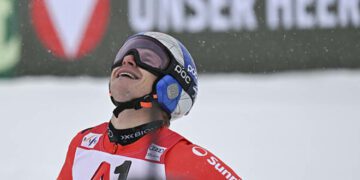 Гірські лижі. Олімпійський чемпіон виграв перший старт нового сезону КС