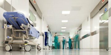 На Миколаївщині відремонтують лабораторію лікарні, пошкоджену внаслідок обстрілів