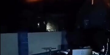 На Рівненщині сім’я захисника лишилася без даху над головою через жахливу дорогу