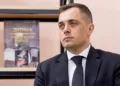 “Наше завдання – створити ефективну мережу закладів освіти, а не утримувати будівлі, столи й стільці”, – заступник міністра освіти Микола Трофименко