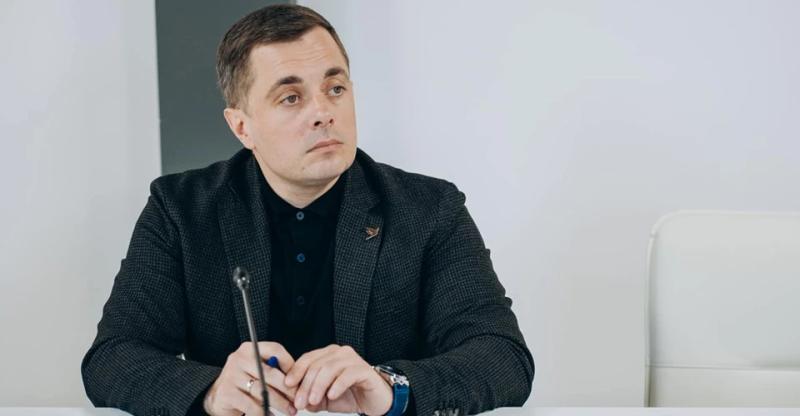 "Наше завдання – створити ефективну мережу закладів освіти, а не утримувати будівлі, столи й стільці", – заступник міністра освіти Микола Трофименко