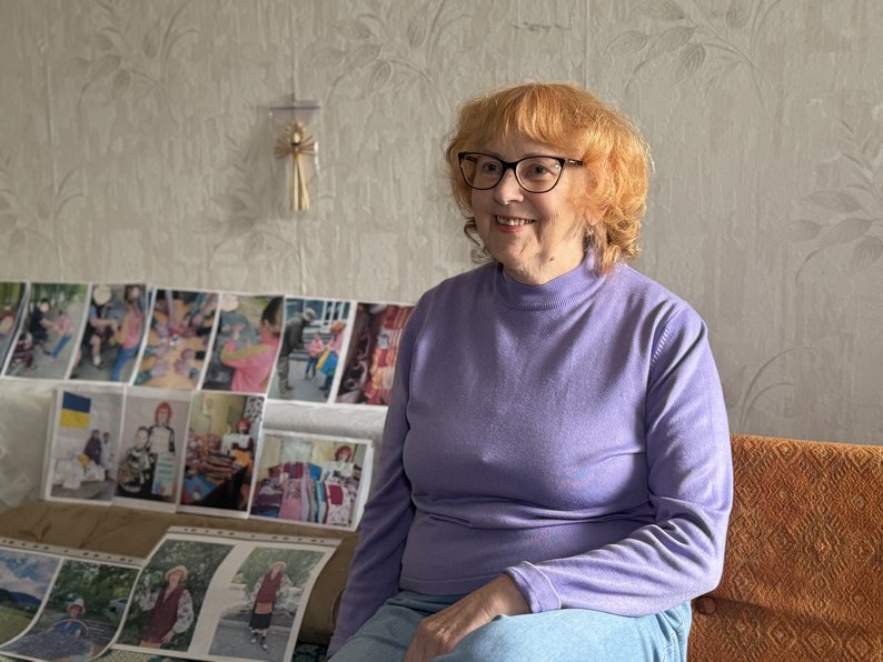 Передала захисникам понад 6 тисяч футболок. 77-річна пенсіонерка із Сум Валентина Конева допомагає військовослужбовцям