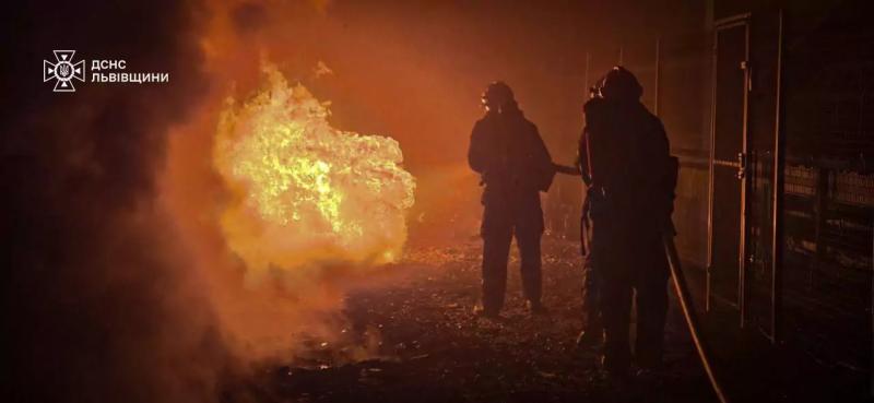 росія завдала удару 50 ракетами та 500 дронами: є загиблі та поранені, – Зеленський 