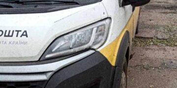 російські війська двічі атакували автівки «Укрпошти» на Сумщині