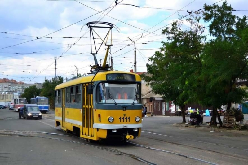 Трамвай №6 у Миколаєві тимчасово курсує як №7: що сталося