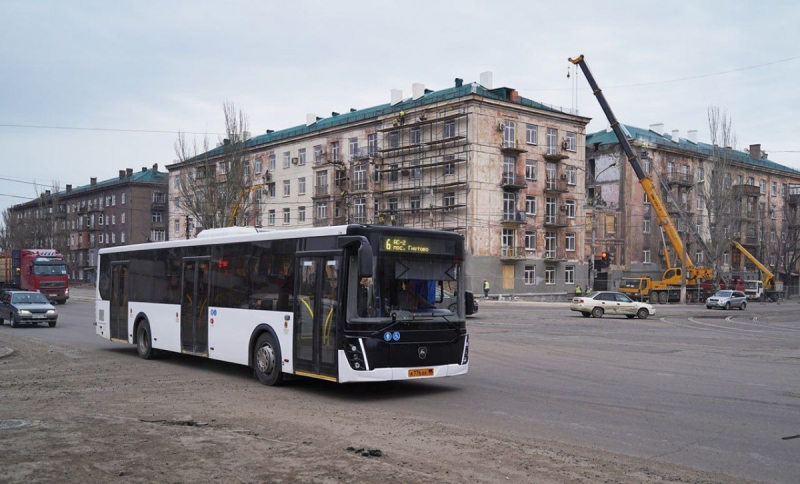 Транспортна блокада в окупованих містах: як виїхати з ізоляції та скільки це коштує