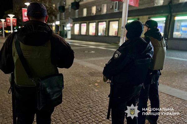 У Дніпрі посилено патрулювання в центральній частині міста