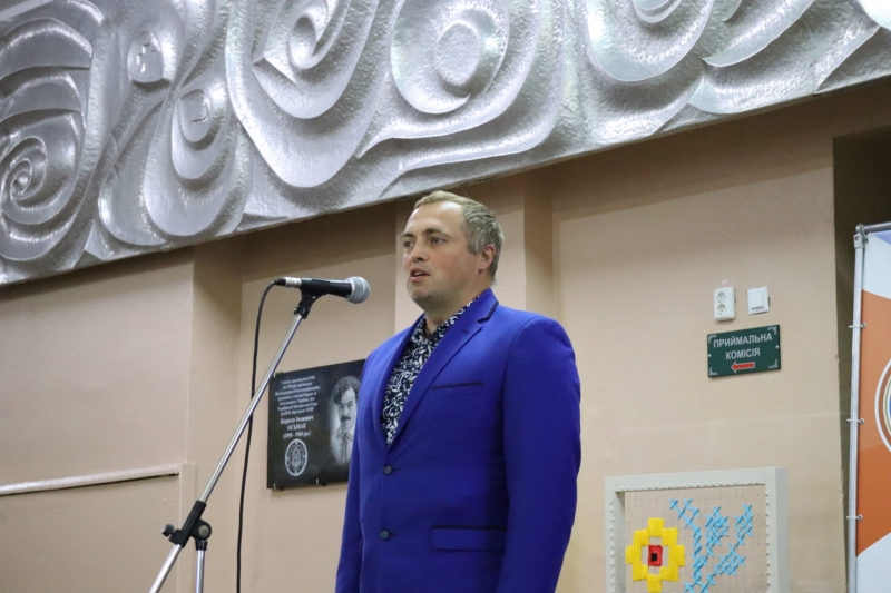 У Полтаві відкрили меморіальну дошку на честь діяча УНР, інженера-залізничника Юрія Колларда