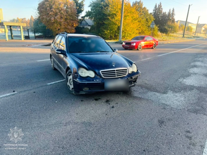 У селі Забороль зіткнулися Mercedes і Mazda