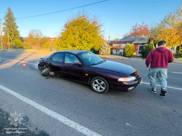 У селі Забороль зіткнулися Mercedes і Mazda