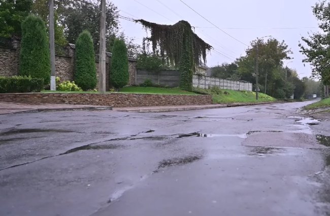 У Тинному дивуються, що водогін будуватимуть під час війни