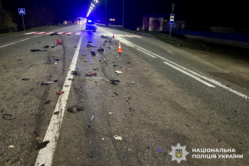 У жахливій ДТП на Дубенщині розбився водій мікроавтобуса