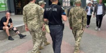 Від 20 до 100 тисяч гривень: зарплати керівництва ТЦК на Поліссі