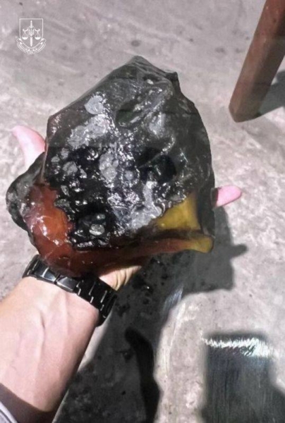 Викрили посадовця Держгеонадр: посприяв, щоб на Рівненщині незаконно намили 5 тонн бурштину