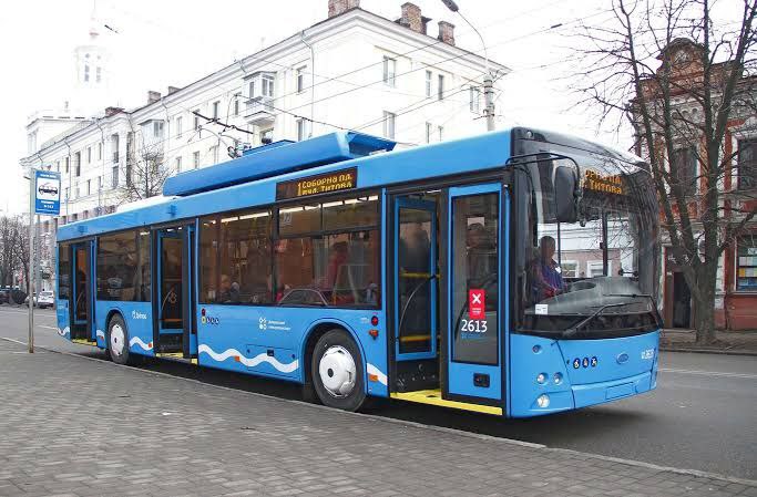 Зміна руху громадського транспорту у Дніпрі на 31 жовтня